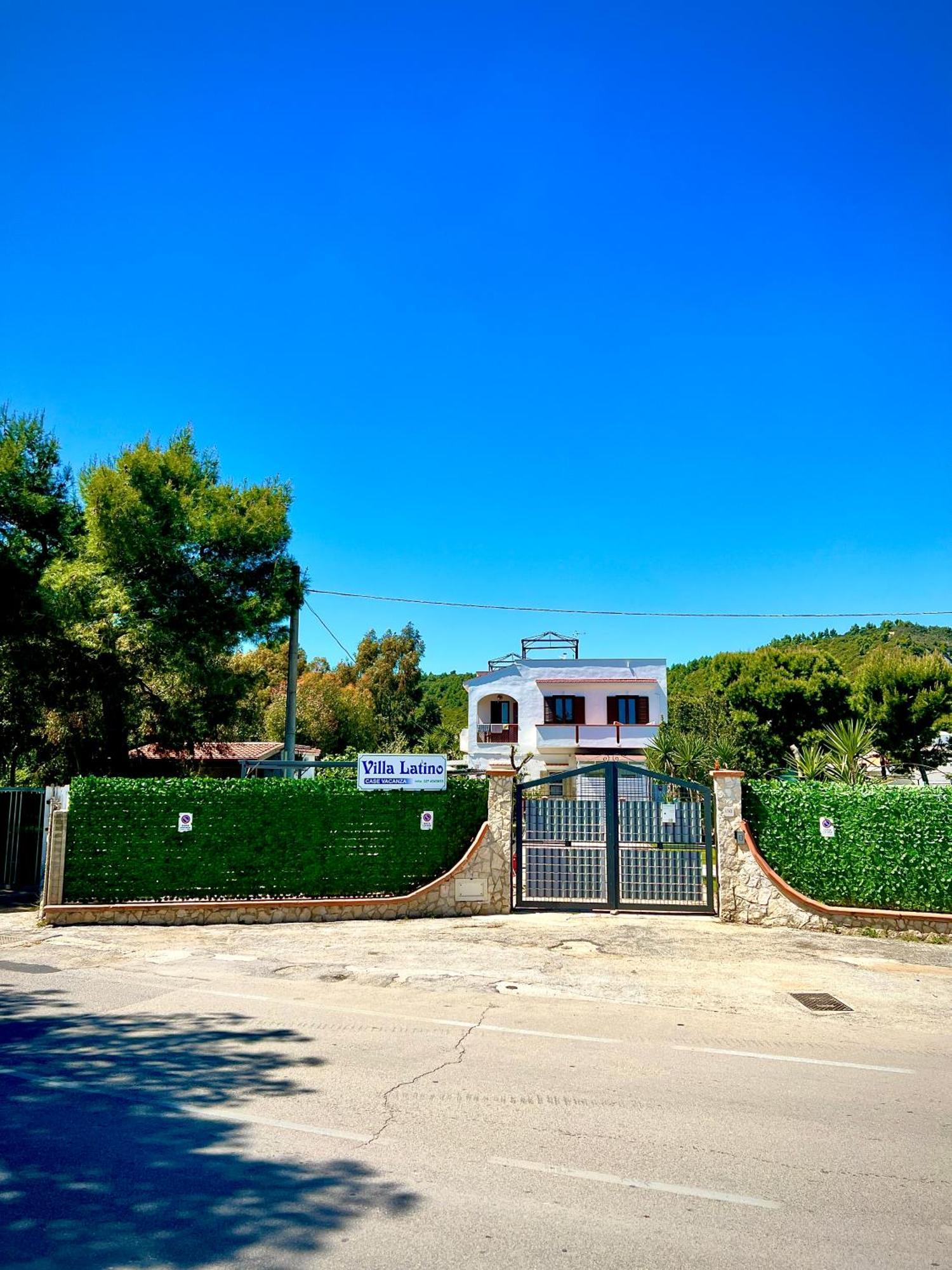 Villa Latino Vieste Buitenkant foto