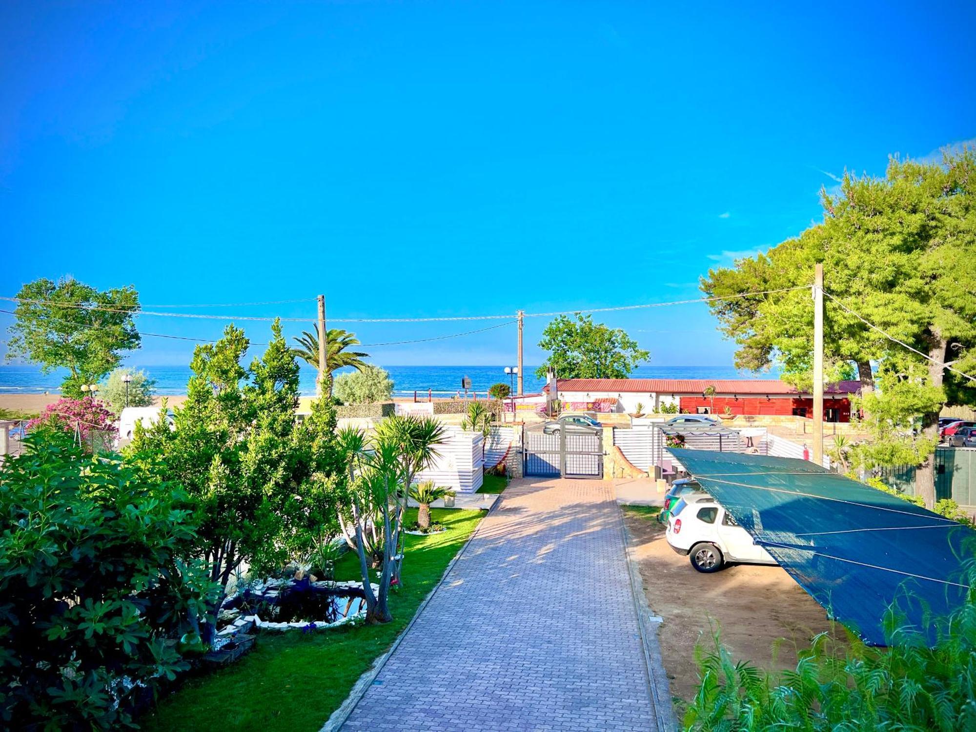 Villa Latino Vieste Buitenkant foto